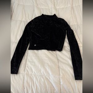 Lululemon crushed top